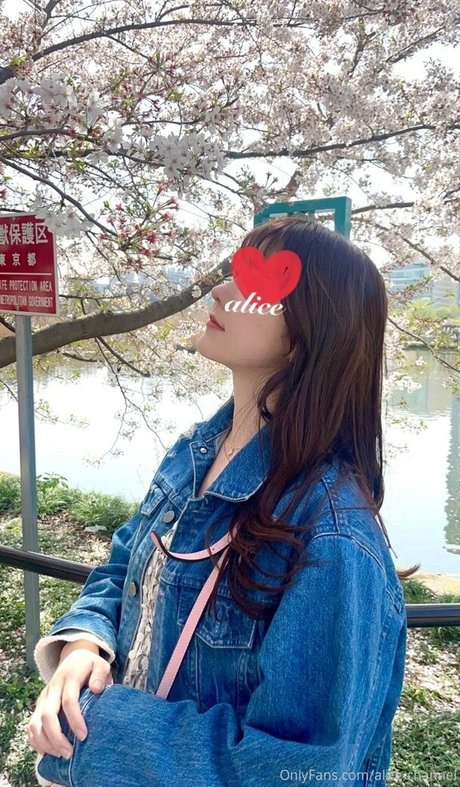 Alice_monthly_fans