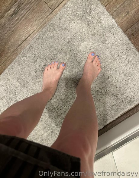 Naakte gelekte OnlyFans-foto van Lovefromdaisyy