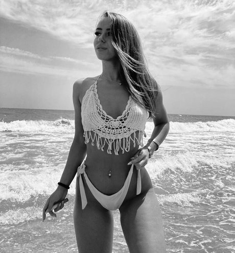 Naakte gelekte OnlyFans-foto van Alealexandra79