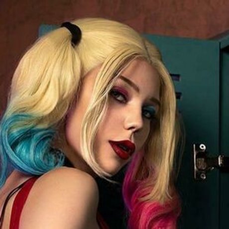Naakte gelekte OnlyFans-foto van Coconut Kaya