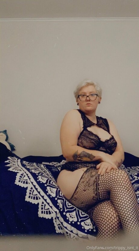Naakte gelekte OnlyFans-foto van Trippyisntit