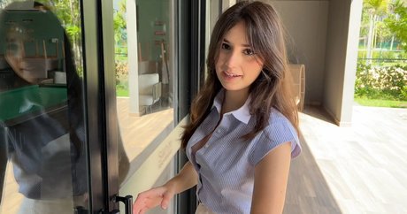 Naakte gelekte OnlyFans-foto van Beatriz Orue
