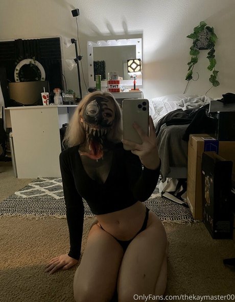 Naakte gelekte OnlyFans-foto van Thekaymaster00