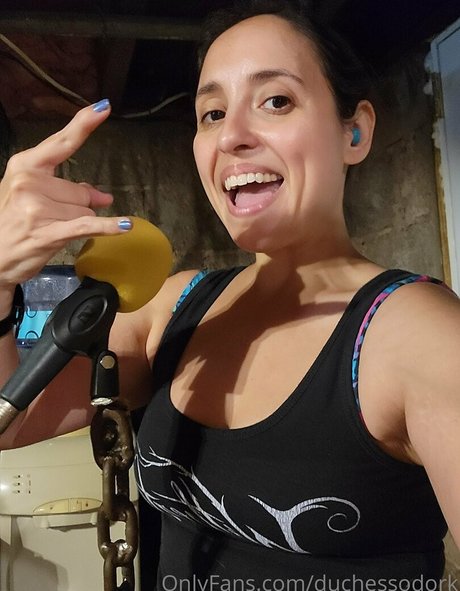 Naakte gelekte OnlyFans-foto van Duchessodork