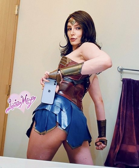 Naakte gelekte OnlyFans-foto van Luciamaya