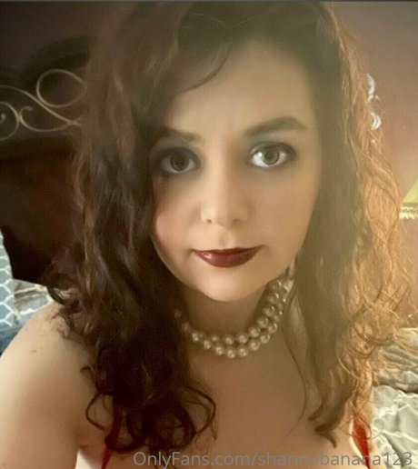 Naakte gelekte OnlyFans-foto van Shannabanana123