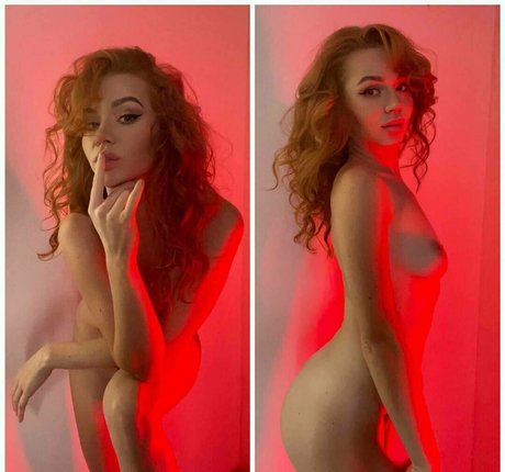 Naakte gelekte OnlyFans-foto van Michelemommy
