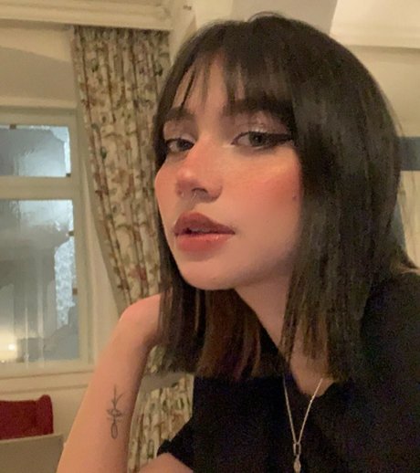 Naakte gelekte OnlyFans-foto van Tani Castaneda