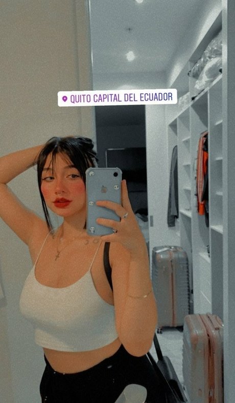 Naakte gelekte OnlyFans-foto van Tani Castaneda