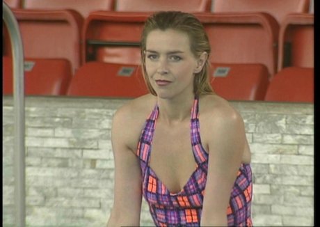 Naakte gelekte OnlyFans-foto van Leslie Ash
