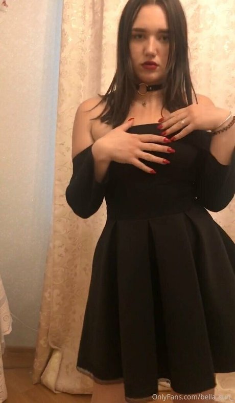 Naakte gelekte OnlyFans-foto van Bellasun