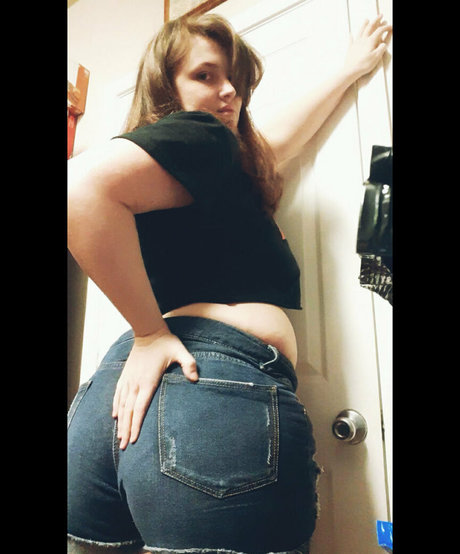 Naakte gelekte OnlyFans-foto van Sweetnsexy93