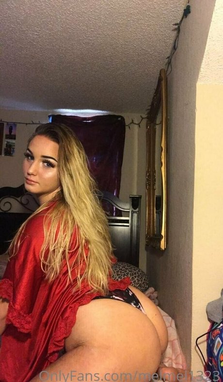 Naakte gelekte OnlyFans-foto van Melmel1323