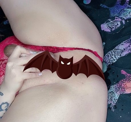 Naakte gelekte OnlyFans-foto van Lollydreadfulfree