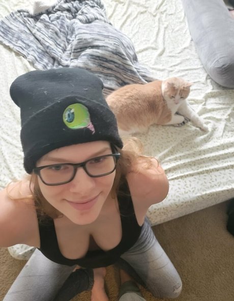Naakte gelekte OnlyFans-foto van Therealallicat