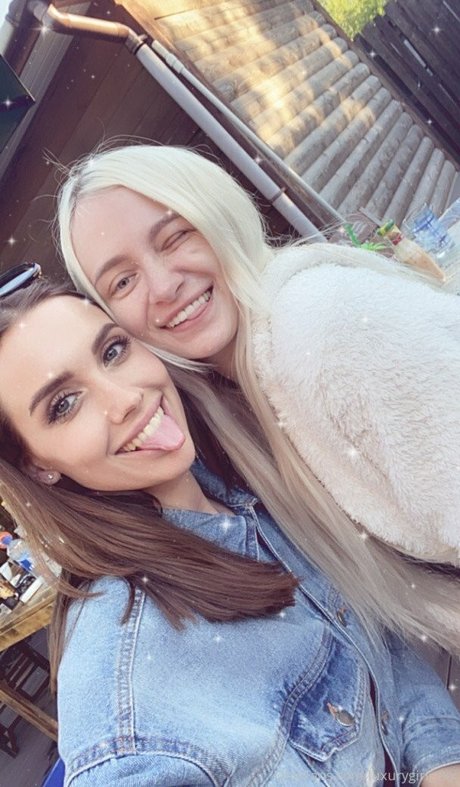 Naakte gelekte OnlyFans-foto van Kristina Sweet