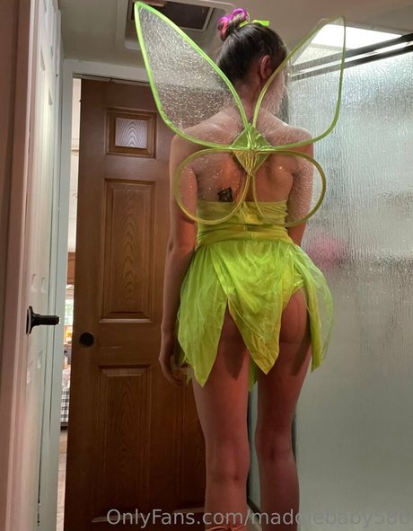 Naakte gelekte OnlyFans-foto van Maddiebaby586