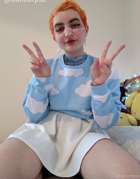 Naakte gelekte OnlyFans-foto van Bunnyboyfriend