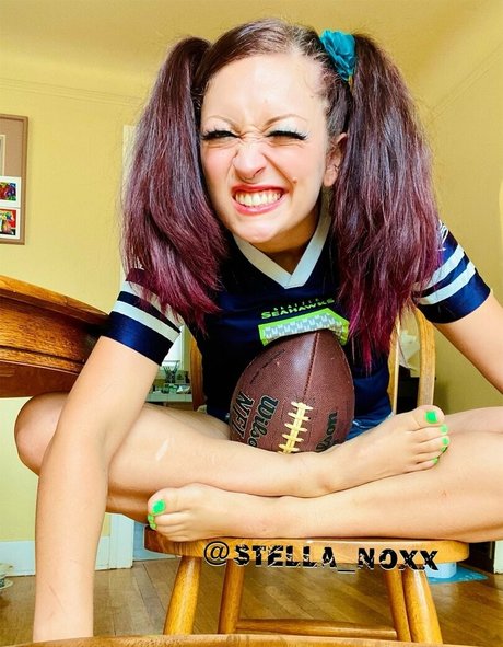 Naakte gelekte OnlyFans-foto van Stellanoxxxx