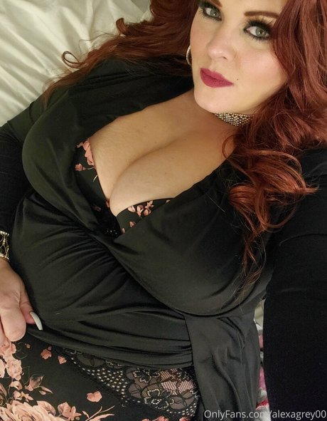 Naakte gelekte OnlyFans-foto van Alexagrey00