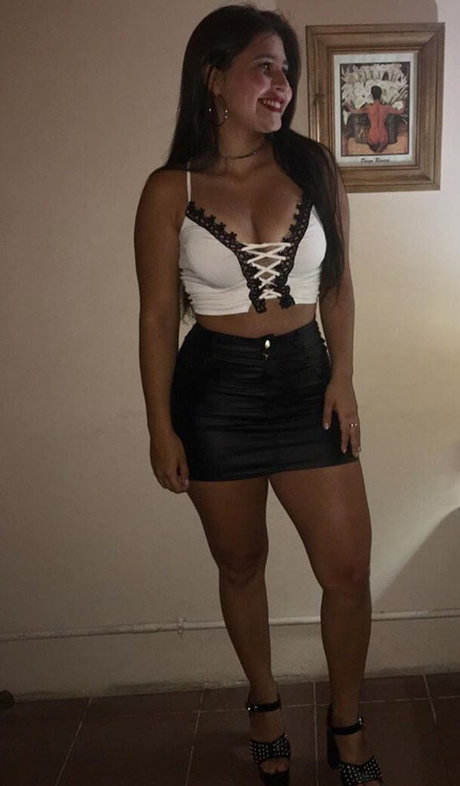 Naakte gelekte OnlyFans-foto van Belen Blanco
