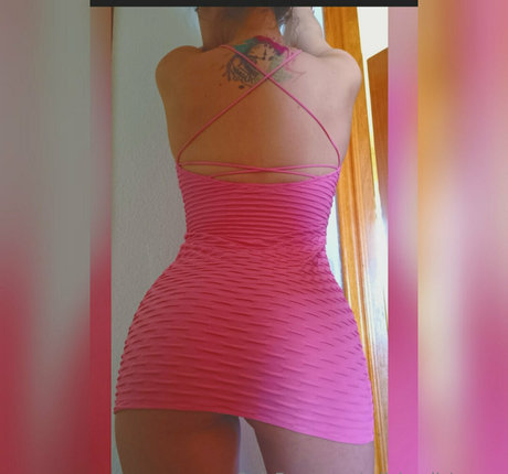 Naakte gelekte OnlyFans-foto van Adivinadivinanza
