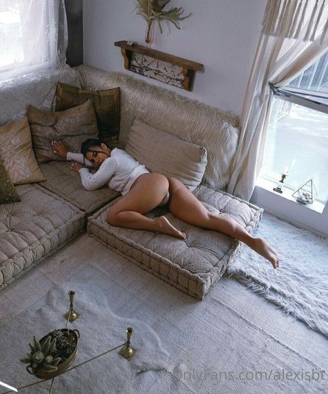 Alexistelles
