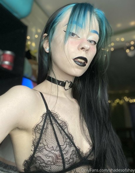 Naakte gelekte OnlyFans-foto van Shadesofshay