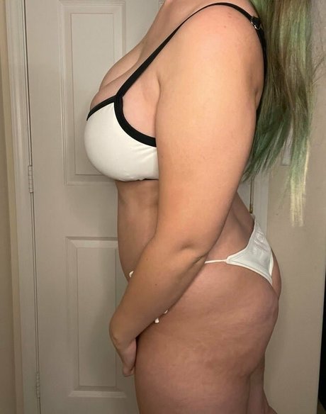 Naakte gelekte OnlyFans-foto van Rayofsun8