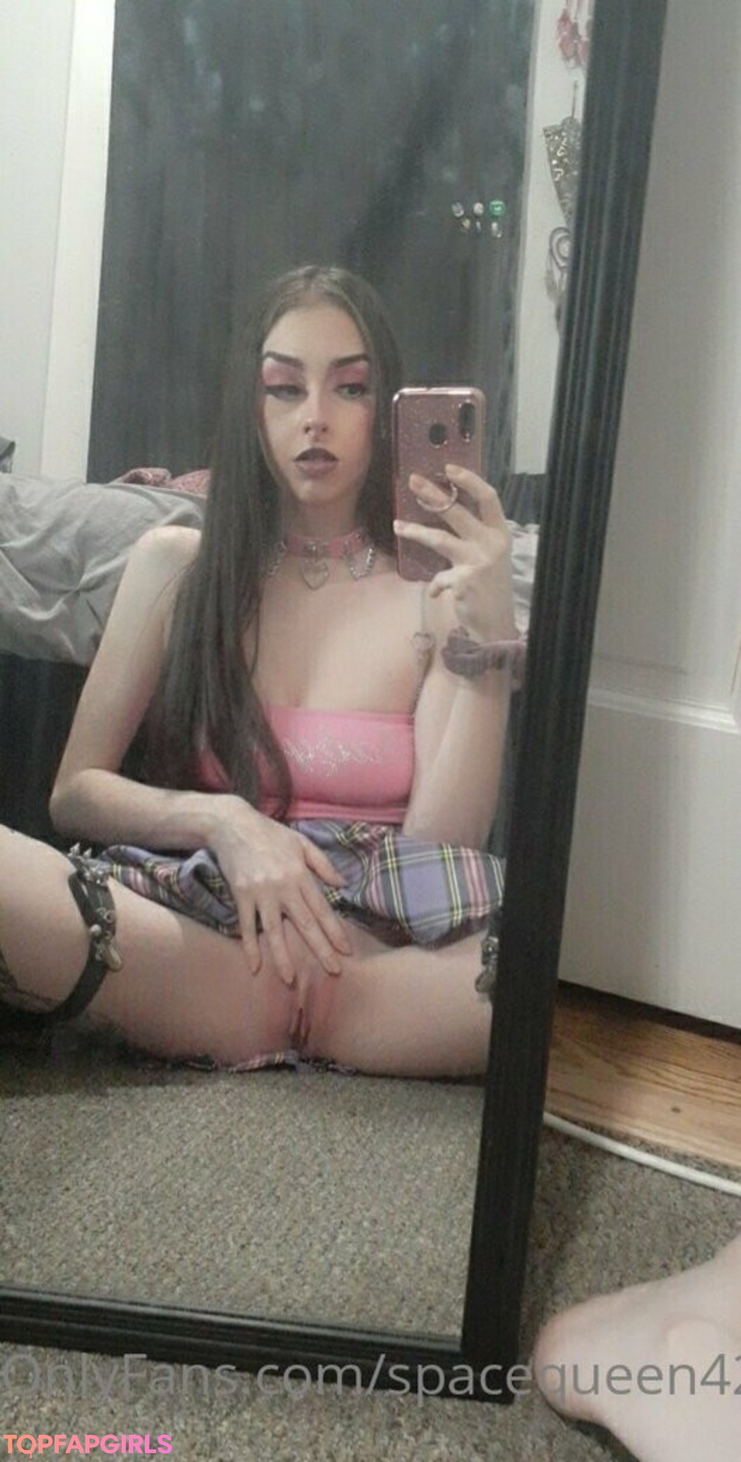 Naakte gelekte OnlyFans-foto van Kittysquish420k #54 Naakte gelekte OnlyFans-foto van Kittysquish420k #54
