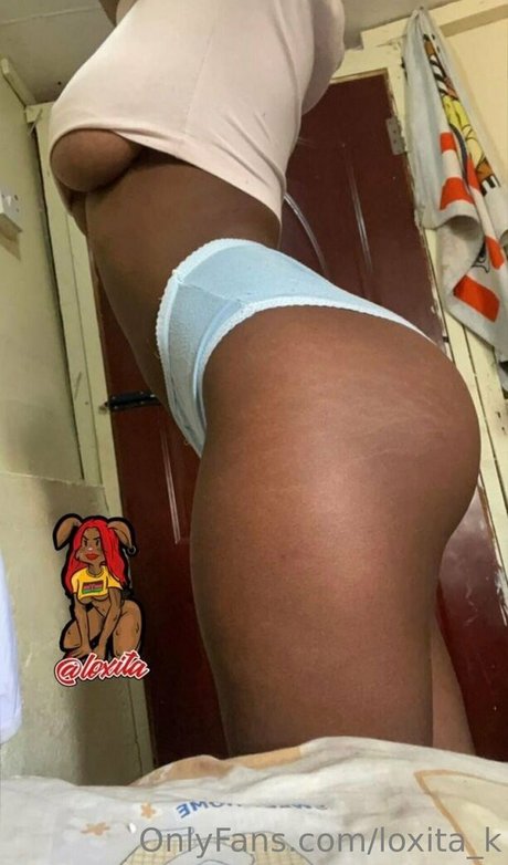 Naakte gelekte OnlyFans-foto van Loxitak