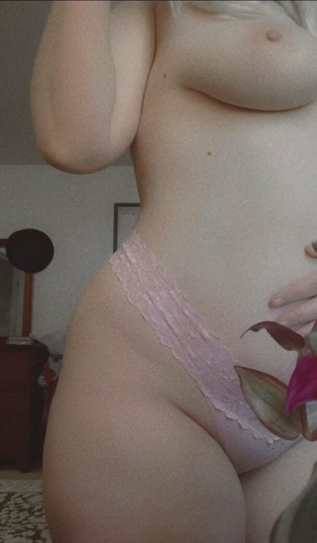 Naakte gelekte OnlyFans-foto van Nudesplug