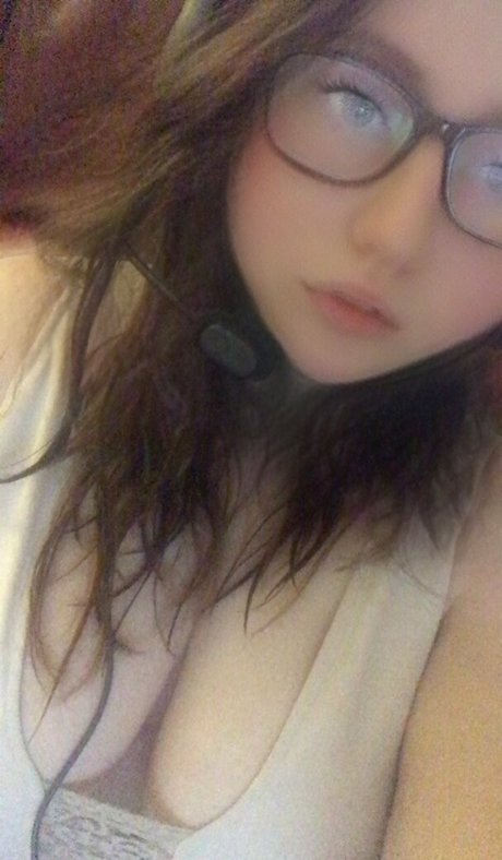 Naakte gelekte OnlyFans-foto van Mellybeanz74