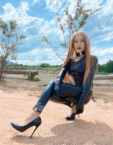 Naakte gelekte OnlyFans-foto van Memiilife