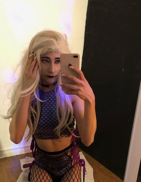 Tinysexilexi666