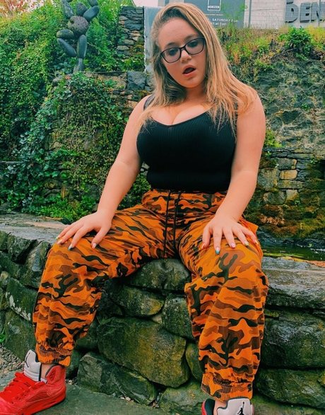 Naakte gelekte OnlyFans-foto van Harley Steins