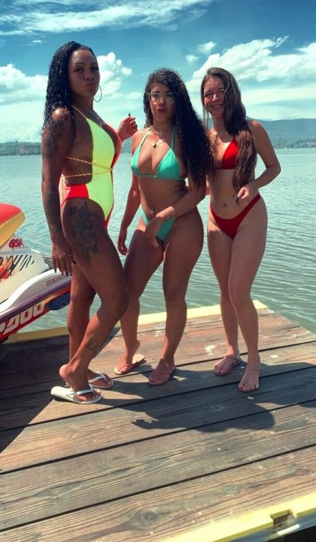 Naakte gelekte OnlyFans-foto van Maria Patricia Cid Farias