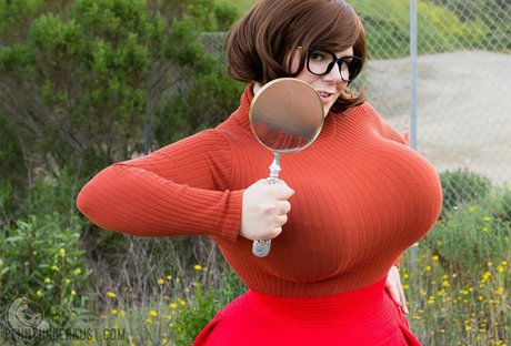 Naakte gelekte OnlyFans-foto van Penny Brown