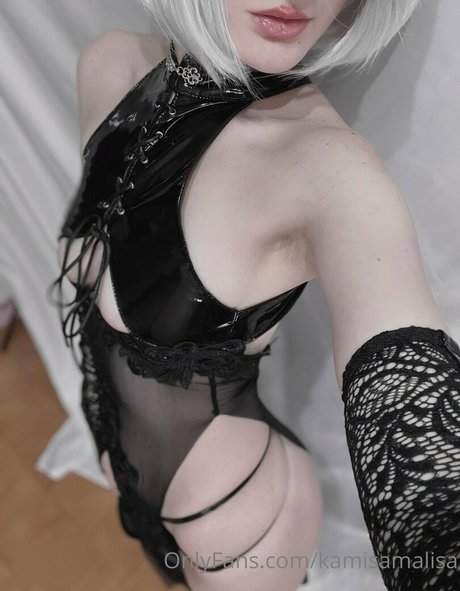 Naakte gelekte OnlyFans-foto van Kamisamalisa