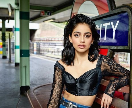 Naakte gelekte OnlyFans-foto van Banita Sandhu