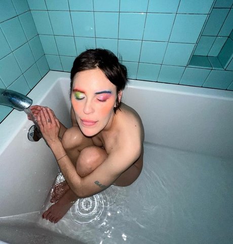 Naakte gelekte OnlyFans-foto van Tallulah Willis