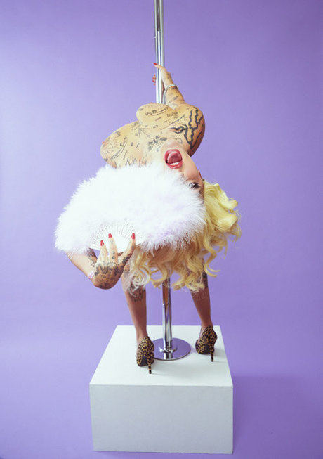 Naakte gelekte OnlyFans-foto van Brooke Candy