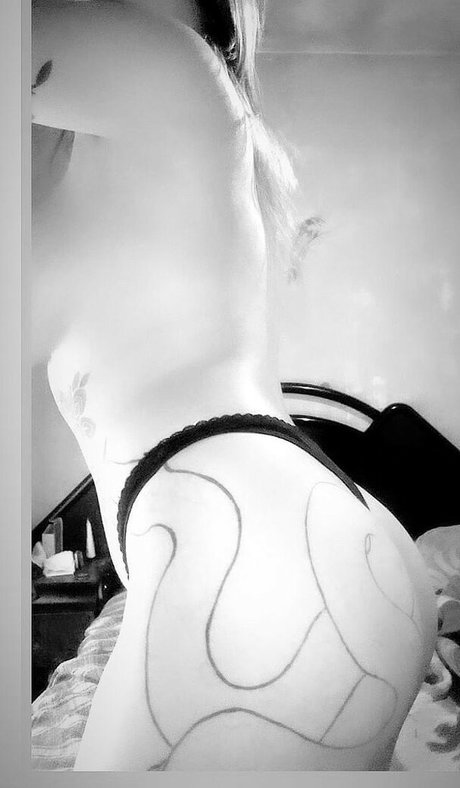 Naakte gelekte OnlyFans-foto van Samis Sorribas