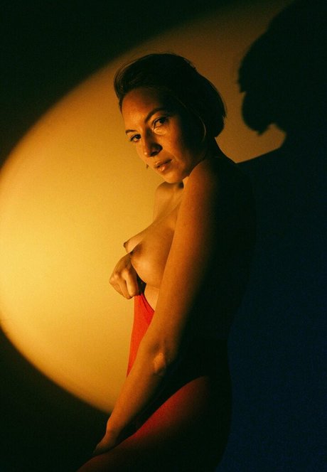 Naakte gelekte OnlyFans-foto van Marmelatcigim