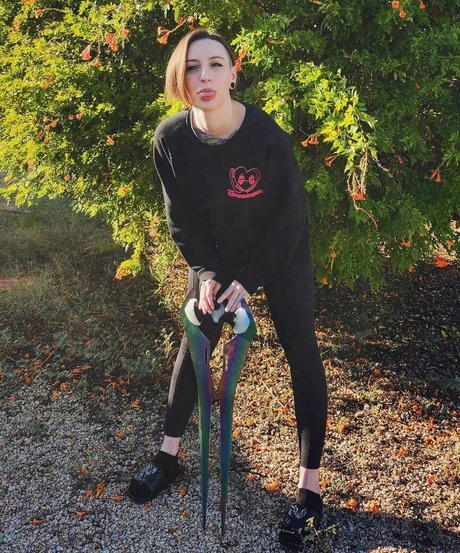 Naakte gelekte OnlyFans-foto van Jessica Conditt