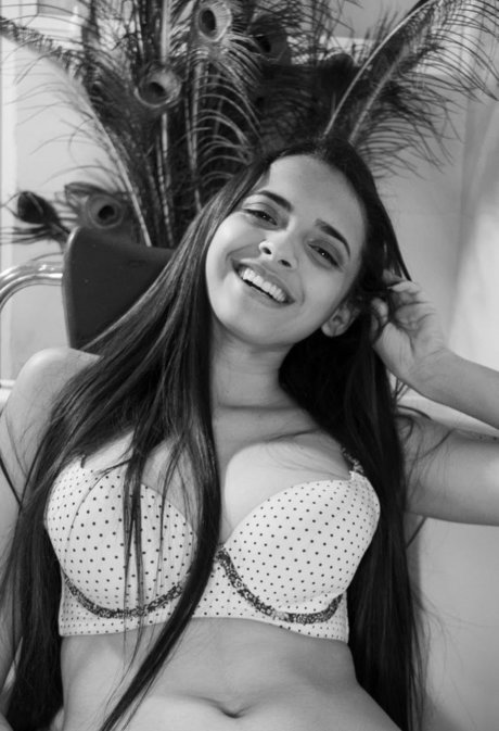 Naakte gelekte OnlyFans-foto van Valeria Rey