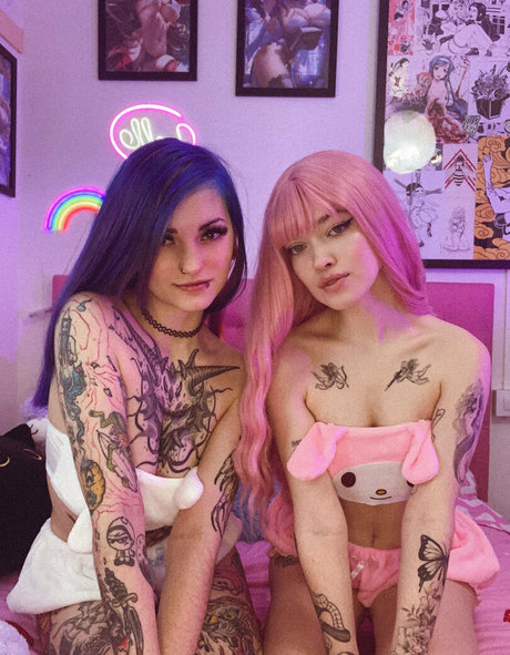 Naakte gelekte OnlyFans-foto van Narumibunni