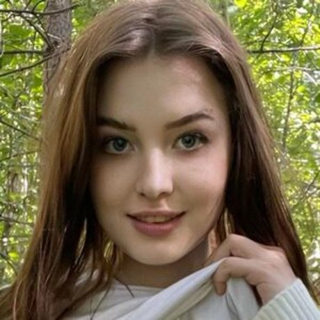 Naakte gelekte OnlyFans-foto van Inessheaven