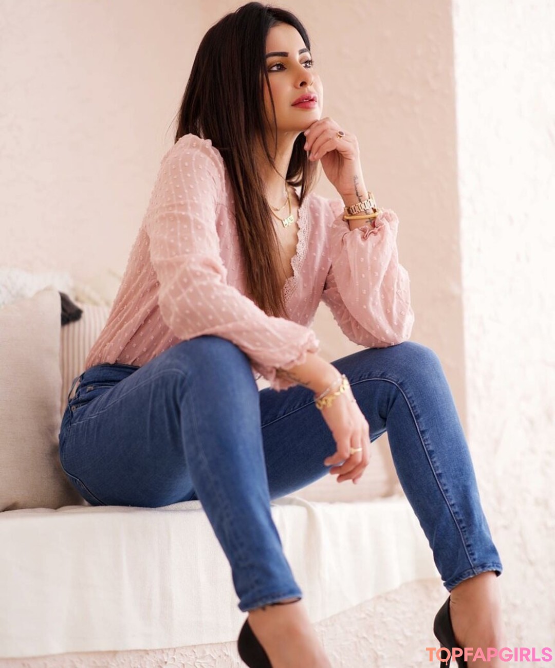 Naakte gelekte OnlyFans-foto van Meetii Kalher #1402