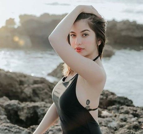 Naakte gelekte OnlyFans-foto van Mara Alberto
